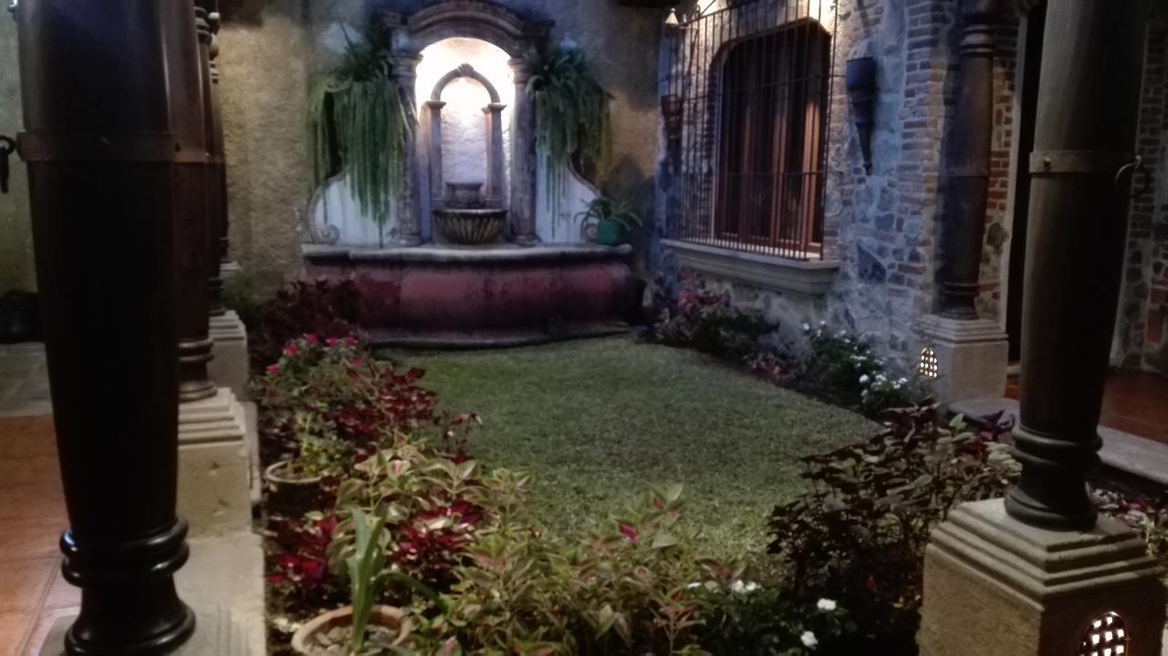 Bed and Breakfast La Casa De La Alameda Antigua Exterior foto