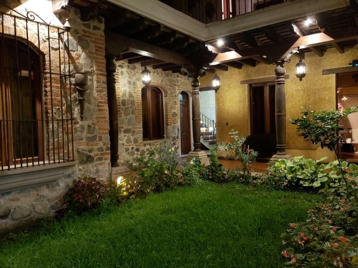 Bed and Breakfast La Casa De La Alameda Antigua Exterior foto